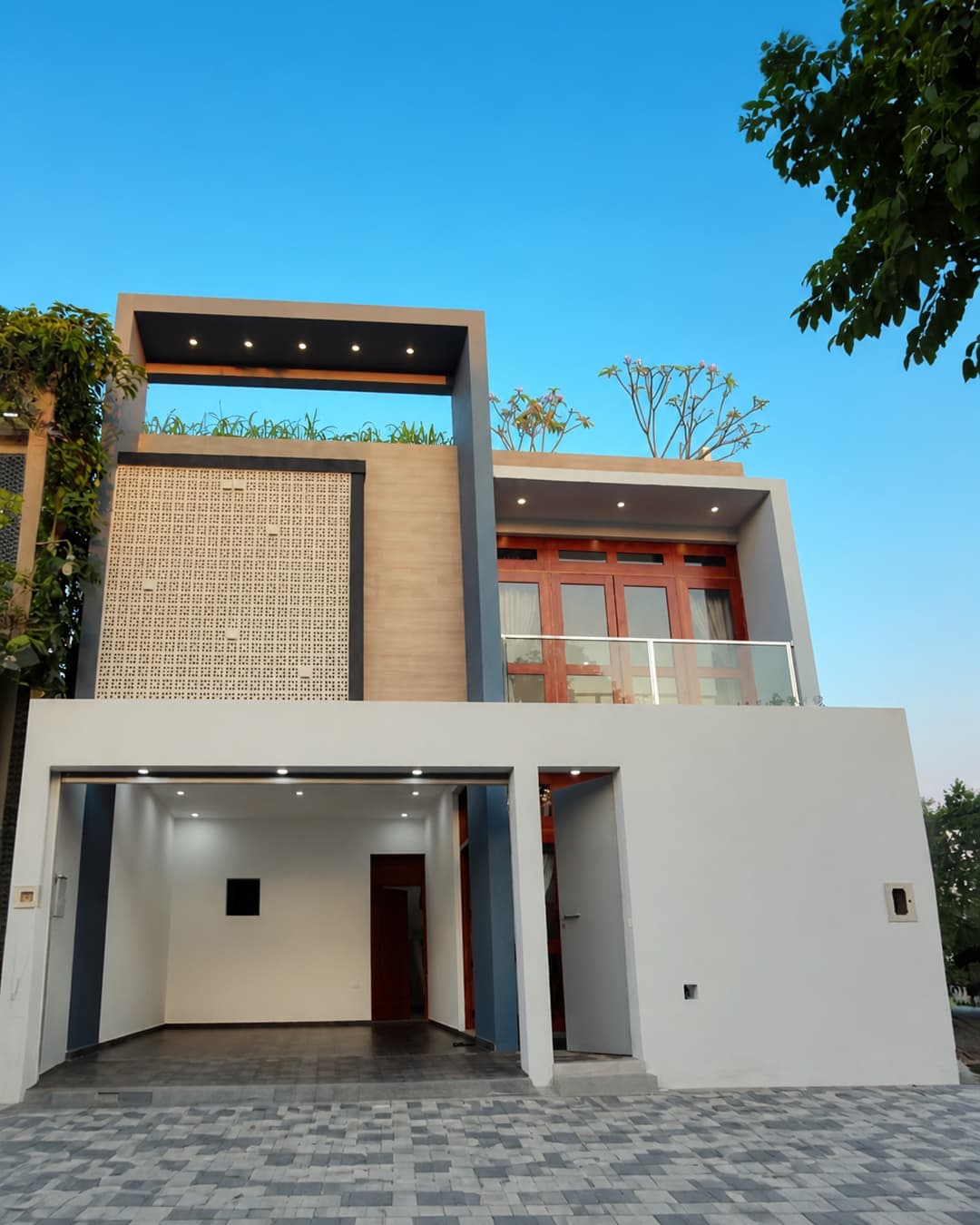Courtyard House